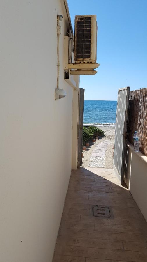 Casa Roberto Beach Торваяніка Екстер'єр фото