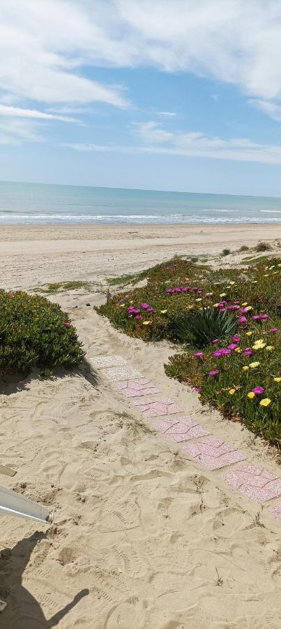Casa Roberto Beach Торваяніка Екстер'єр фото