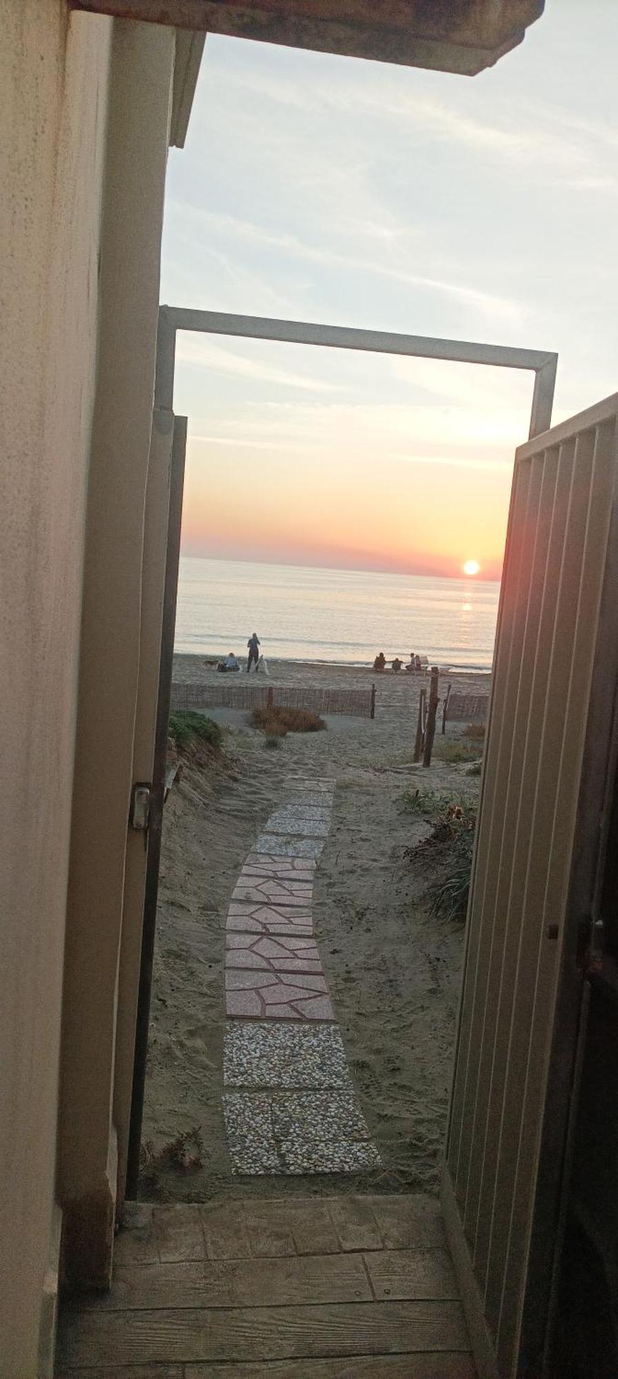 Casa Roberto Beach Торваяніка Екстер'єр фото