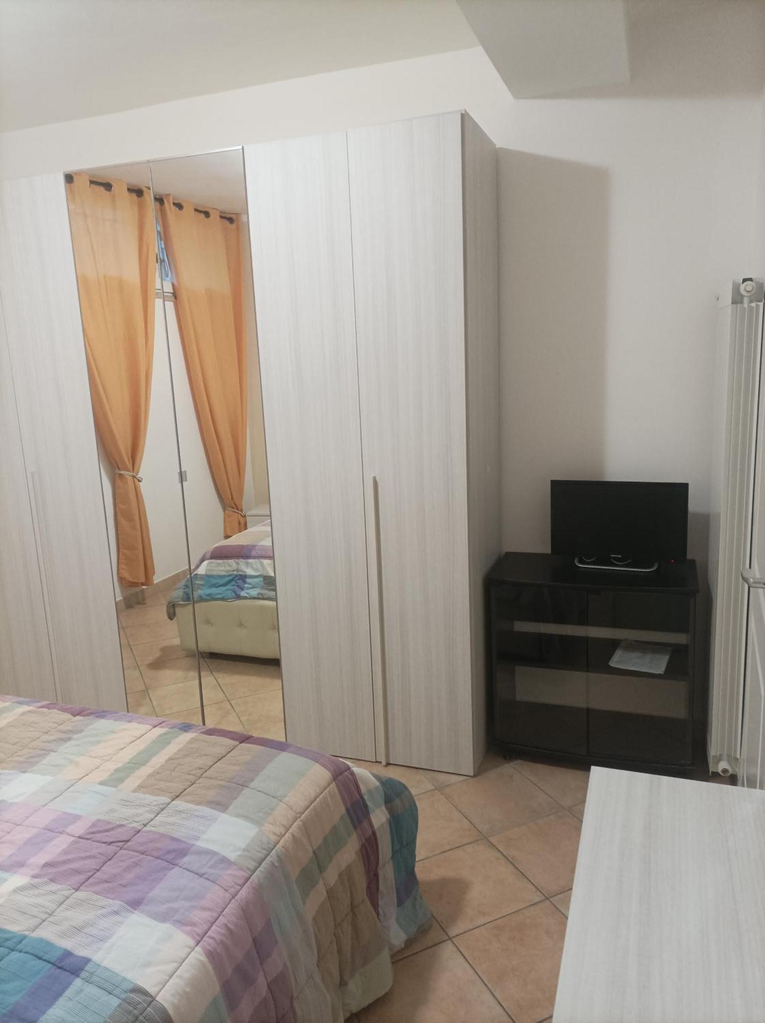 Casa Roberto Beach Торваяніка Екстер'єр фото