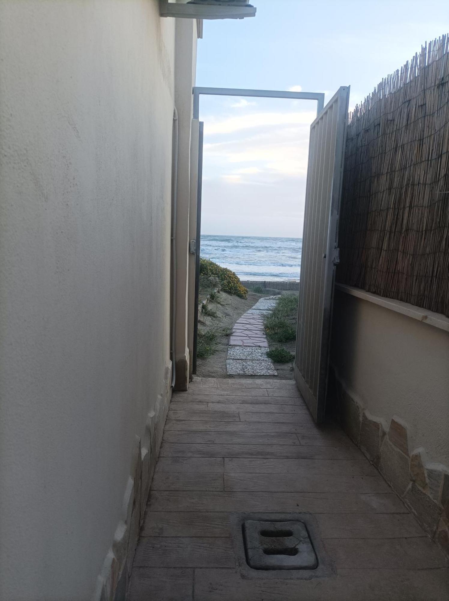 Casa Roberto Beach Торваяніка Екстер'єр фото